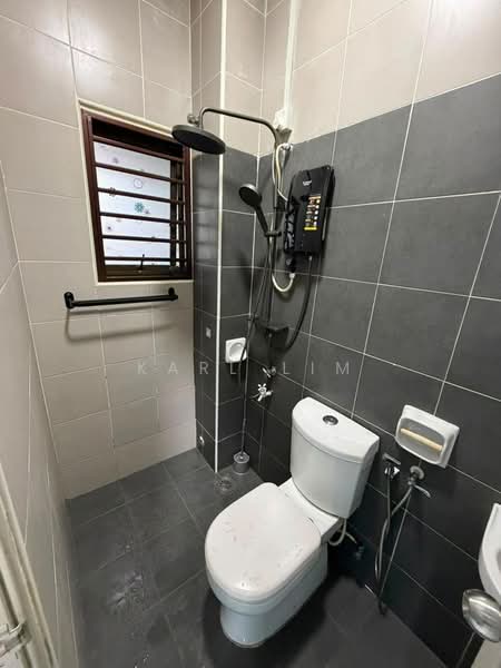 2-storey Terraced House for Sale in Kempas Baru (Johor Bahru) - Karl Lim - Bathroom - PropertyGuru.com.my