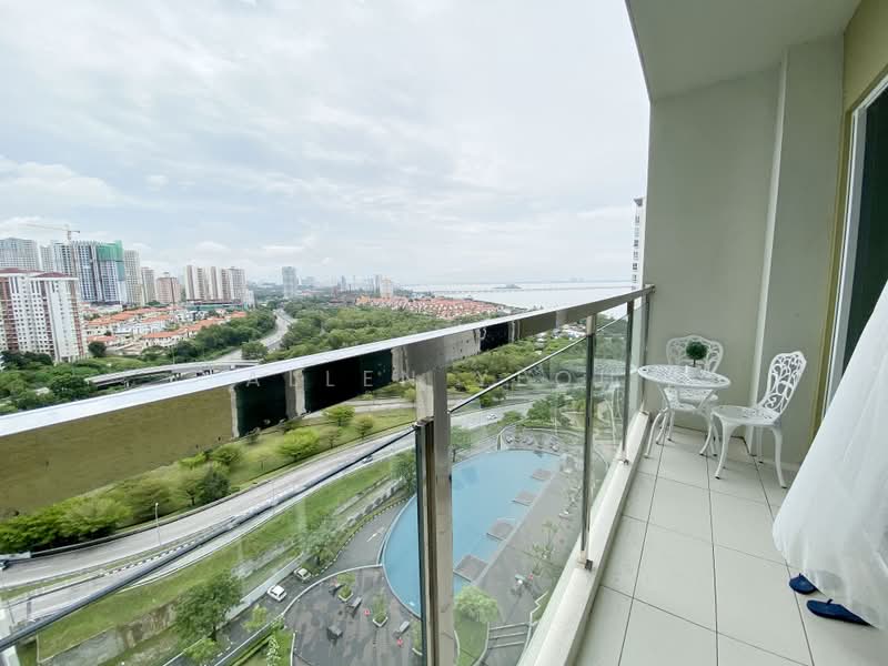 Kondominium untuk Dijual di Tropicana Bay Residences - Allen Yeoh - Balcony - PropertyGuru.com.my