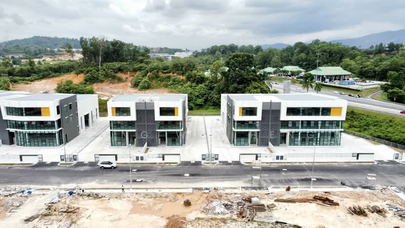 Kilang Berkembar untuk Disewa di Rawang Corporate Industrial Park (Rawang) - Wong Wen Heng - Exterior - PropertyGuru.com.my