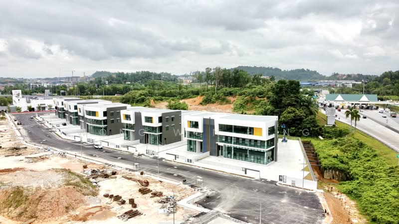 Kilang Berkembar untuk Disewa di Rawang Corporate Industrial Park (Rawang) - Wong Wen Heng - Exterior - PropertyGuru.com.my