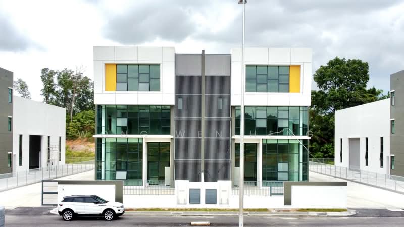 Kilang Berkembar untuk Disewa di Rawang Corporate Industrial Park (Rawang) - Wong Wen Heng - Exterior - PropertyGuru.com.my