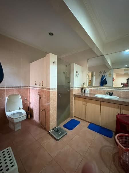 Rumah Teres 2.5-Tingkat untuk Dijual di Taman Bukit Desa (Taman Desa) - Alan Lee - Bathroom - PropertyGuru.com.my