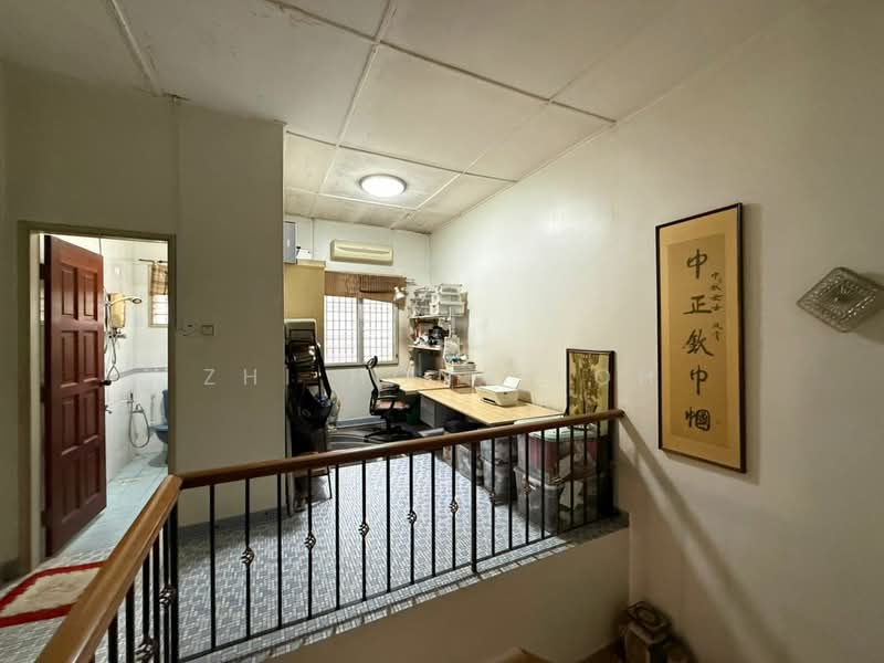 Rumah Teres 2-Tingkat untuk Dijual di Taman Genting (Setapak) - Zhi Hong Loh - Study - PropertyGuru.com.my