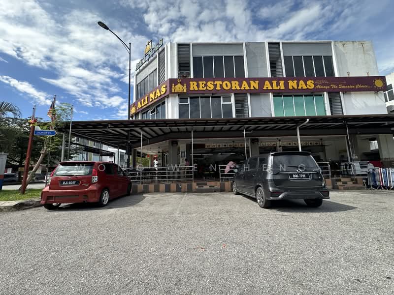 Shop / Office untuk Dijual di Saujana Rawang (Rawang) - Wong Wen Heng - Exterior - PropertyGuru.com.my