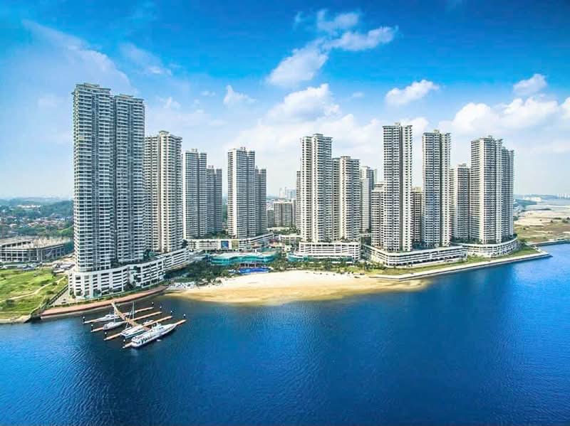 Kondominium untuk Dijual di Amberside @ Country Garden Danga Bay - Dexter Lim - Exterior - PropertyGuru.com.my
