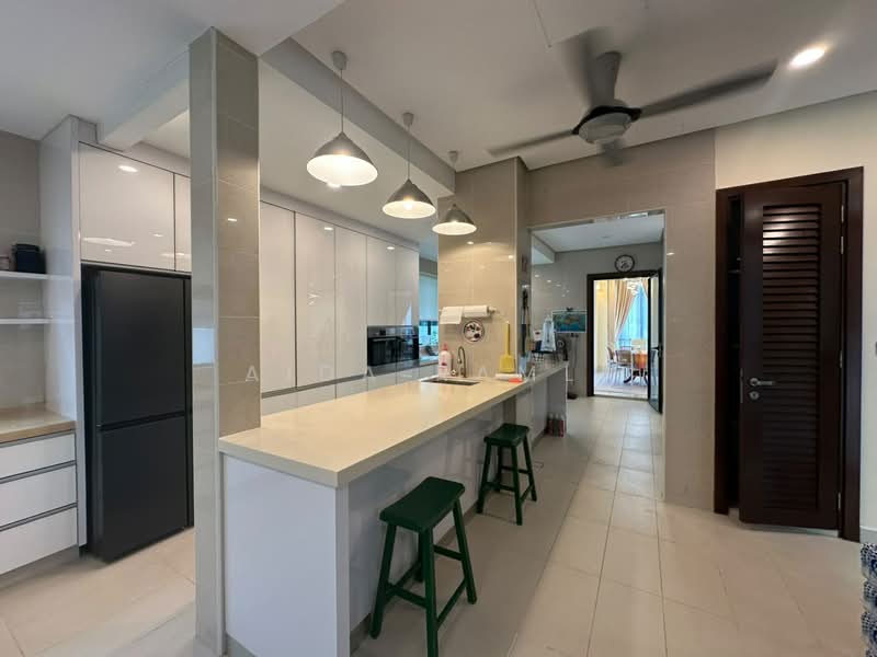 Bungalow House for Sale in Bukit Jelutong (Shah Alam) - Aida Ramli - PropertyGuru.com.my