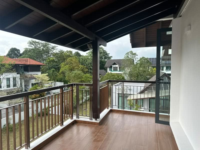 Bungalow House for Sale in Bukit Jelutong (Shah Alam) - Aida Ramli - Balcony - PropertyGuru.com.my