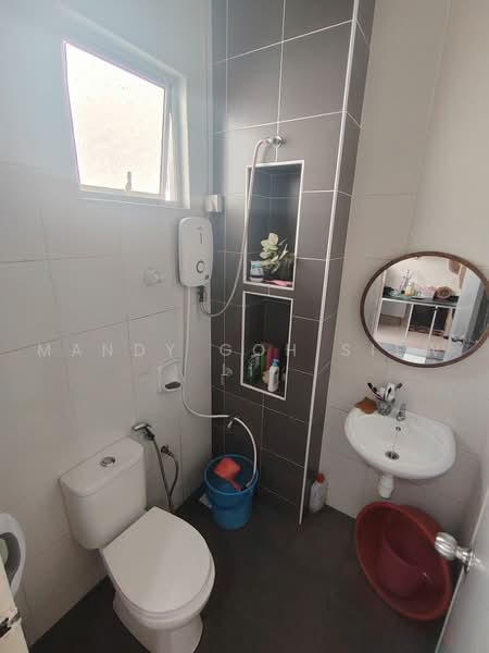 2-storey Terraced House for Sale in Pontian (Johor) - Mandy Goh Siew Li - Bathroom - PropertyGuru.com.my