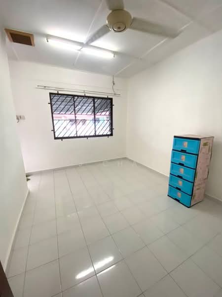 Rumah Teres 2-Tingkat untuk Disewa di Taman Johor Jaya (Johor Bahru) - SJ CHAN - Interior - PropertyGuru.com.my