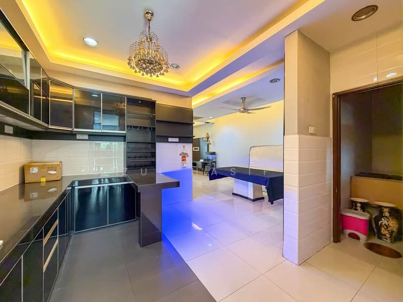 Rumah Teres 3-Tingkat untuk Dijual di Sentosa Villa (Kajang) - Zul Hasif - PropertyGuru.com.my