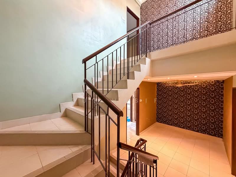Rumah Teres 3-Tingkat untuk Dijual di Sentosa Villa (Kajang) - Zul Hasif - PropertyGuru.com.my