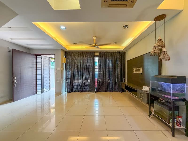 Rumah Teres 3-Tingkat untuk Dijual di Sentosa Villa (Kajang) - Zul Hasif - PropertyGuru.com.my