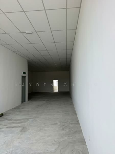 Shop for Rent in Austin Crest (Johor Bahru) - Hayden Chong - Interior - PropertyGuru.com.my