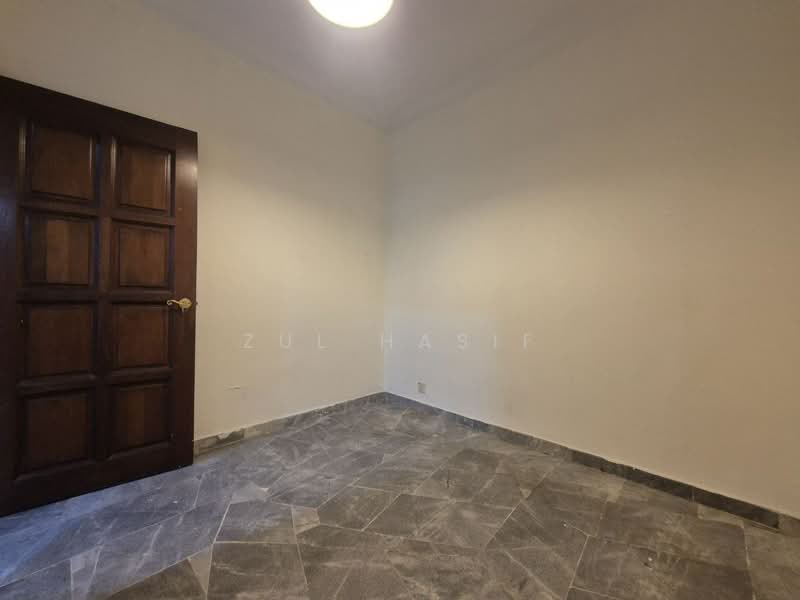 Rumah Berkembar untuk Dijual di Saujana Impian (Kajang) - Zul Hasif - PropertyGuru.com.my