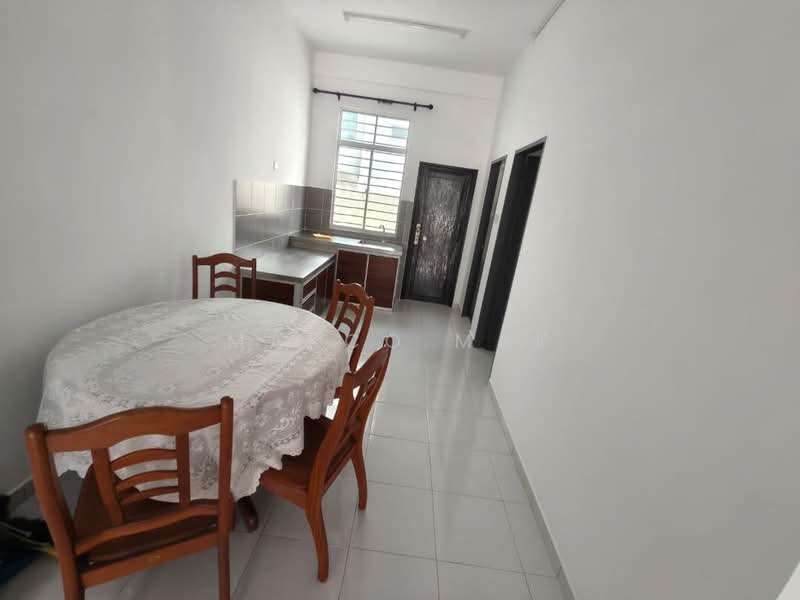 2-storey Terraced House for Rent in Taman Scientex Rawang (Rawang) - Marco Mak - Kitchen - PropertyGuru.com.my