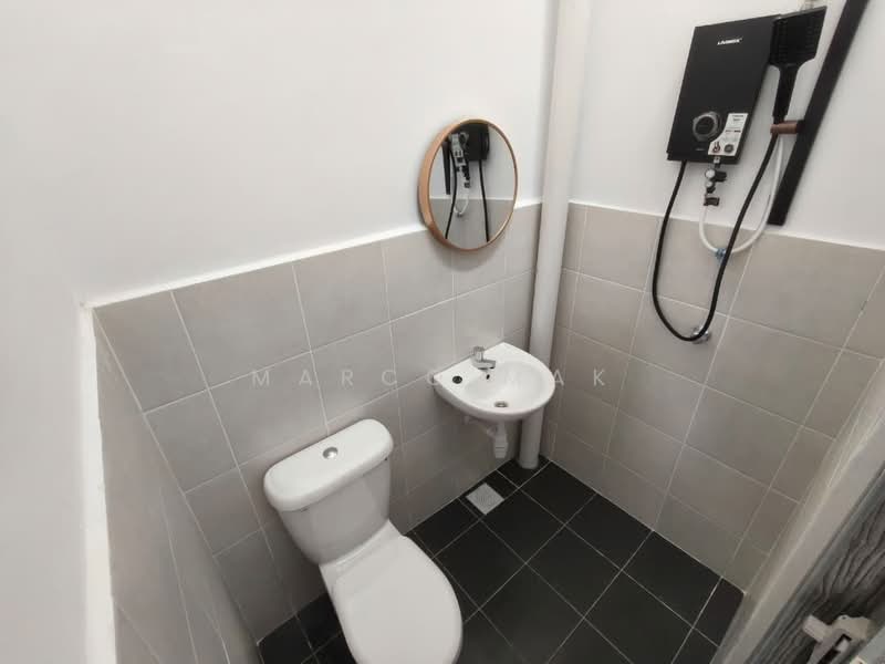 2-storey Terraced House for Rent in Taman Scientex Rawang (Rawang) - Marco Mak - Bathroom - PropertyGuru.com.my