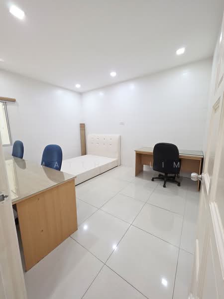 Semi-Detached House for Sale in Bandar Parklands (Klang) - Matthew Lim - Bedroom - PropertyGuru.com.my
