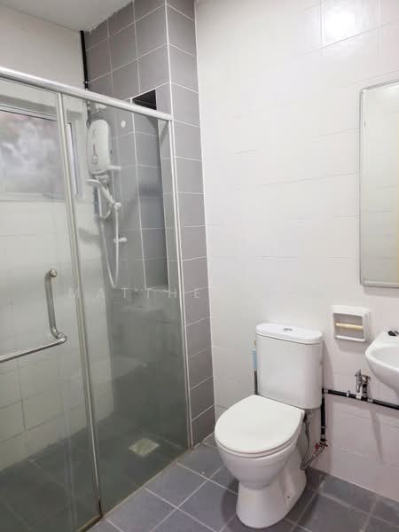Semi-Detached House for Sale in Bandar Parklands (Klang) - Matthew Lim - Bathroom - PropertyGuru.com.my