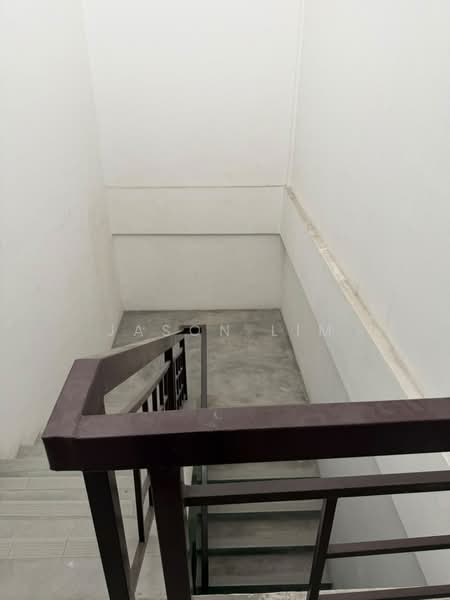 Komersial Berkembar untuk Disewa di Taman Perindustrian Kip (Kepong) - Jason Lim - Corridor - PropertyGuru.com.my