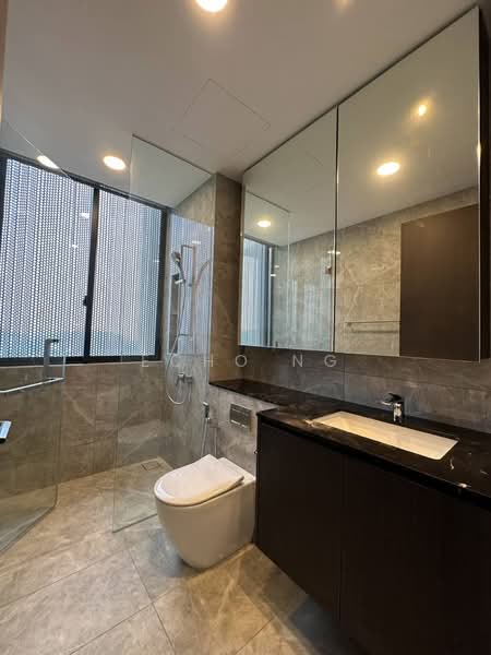 Service Residence for Sale at Park Regent @Desa Park City - Echo Ng - Bathroom - PropertyGuru.com.my