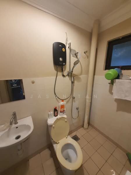2-storey Terraced House for Sale in Taman Puncak Jalil (Seri Kembangan) - Jason Tan - Bathroom - PropertyGuru.com.my