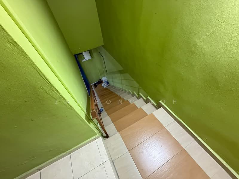 2-storey Terraced House for Sale in Taman Sri Rampai (Wangsa Maju) - Zhi Hong Loh - Corridor - PropertyGuru.com.my