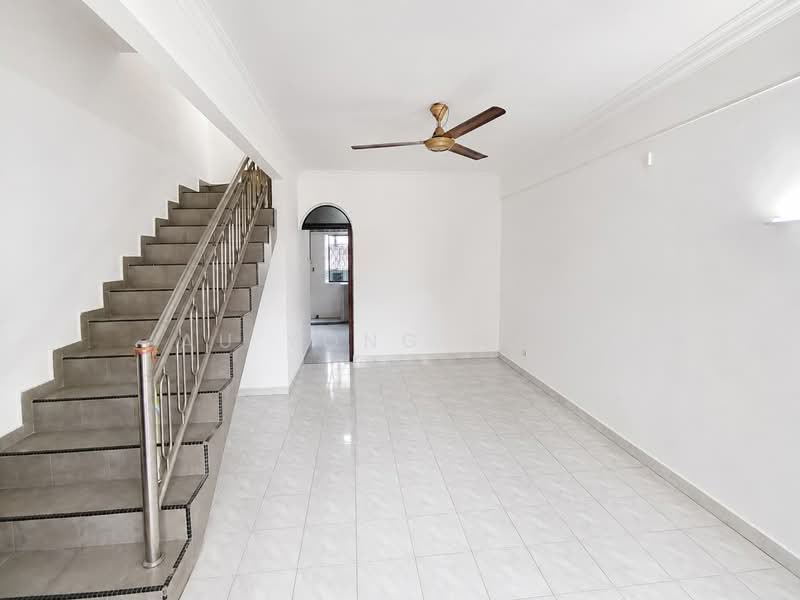 Rumah Teres 2-Tingkat untuk Dijual di Taman Johor Jaya (Johor Bahru) - Au Yong Lucy - Living Room - PropertyGuru.com.my