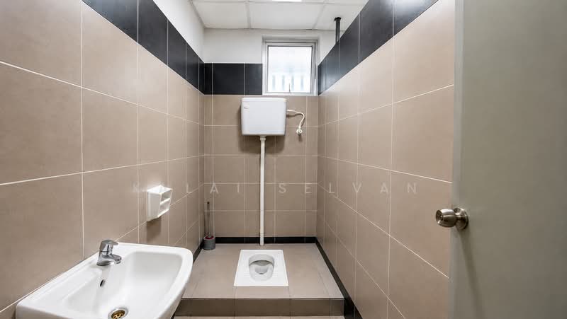 Office for Rent in Taman Nusa Idaman (Iskandar Puteri (Nusajaya)) - Kalai Selvan - Bathroom - PropertyGuru.com.my