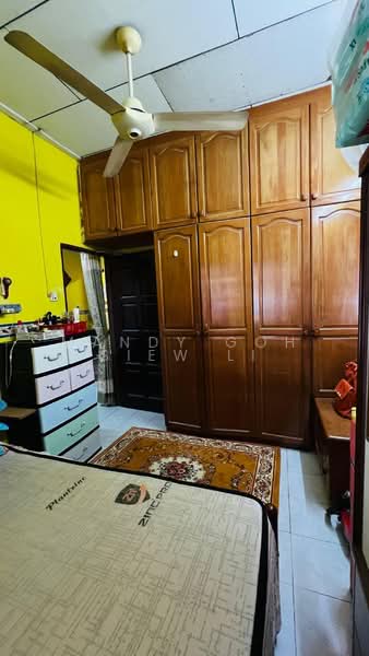 1-storey Terraced House for Sale in Taman Dato Penggawa Barat (Tampoi) - Mandy Goh Siew Li - Bedroom - PropertyGuru.com.my