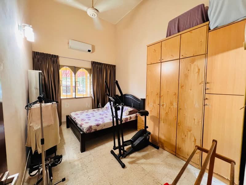Rumah Teres 1-Tingkat untuk Dijual di Taman Seri Mas (Hulu Langat) - Mohd Nazri Roslan - PropertyGuru.com.my