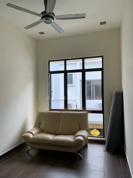 Rumah Berkembar untuk Disewa di Setia Damai (Setia Alam) - Aimns Goy - Living Room - PropertyGuru.com.my