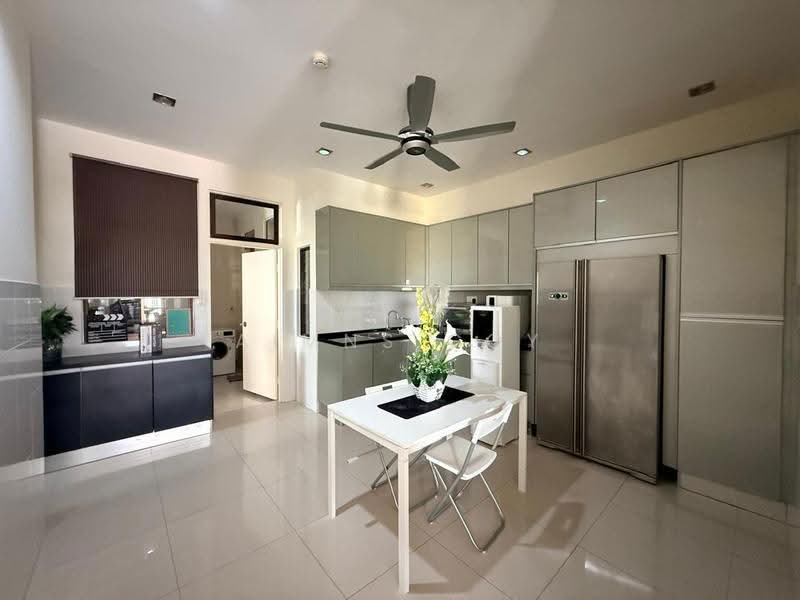 Semi-Detached House for Rent in Setia Damai (Setia Alam) - Aimns Goy - Kitchen - PropertyGuru.com.my