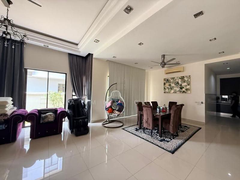 Semi-Detached House for Rent in Setia Damai (Setia Alam) - Aimns Goy - Living Room - PropertyGuru.com.my