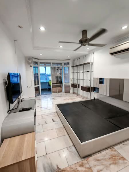 2-storey Terraced House for Sale in Taman Johor Jaya (Johor Bahru) - Karl Lim - Bedroom - PropertyGuru.com.my