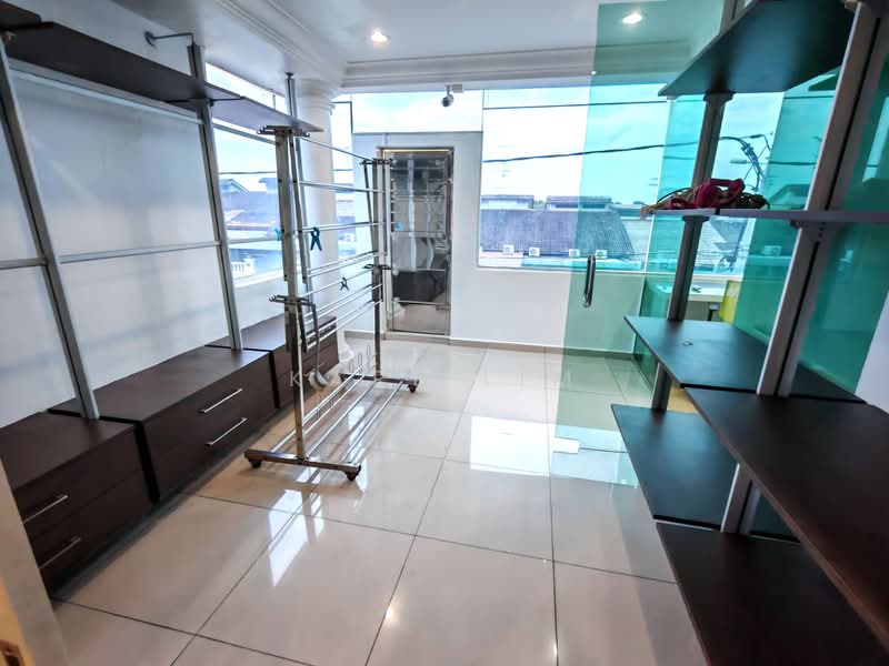 2-storey Terraced House for Sale in Taman Johor Jaya (Johor Bahru) - Karl Lim - Interior - PropertyGuru.com.my