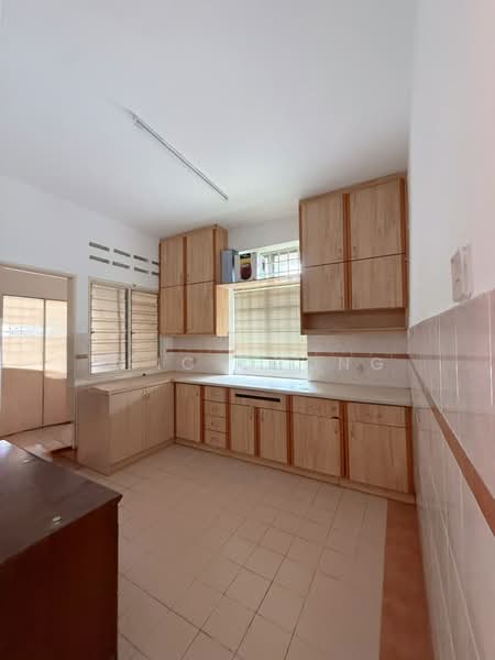 2-storey Terraced House for Rent in Desa Kolej (Nilai) - Eric Chong - Kitchen - PropertyGuru.com.my
