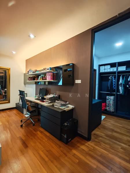 Rumah Berkembar untuk Dijual di Johor Bahru (Johor) - Max Kan - Study - PropertyGuru.com.my