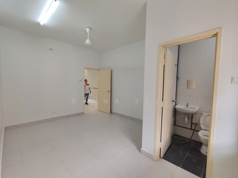 Rumah Teres 2-Tingkat untuk Dijual di Bandar Parklands (Klang) - Diana See - PropertyGuru.com.my