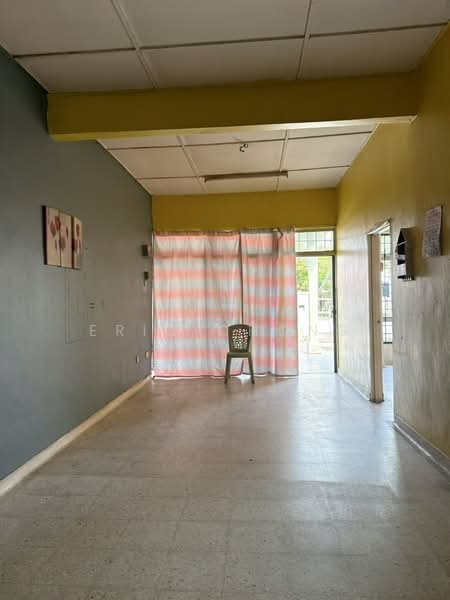 Rumah Teres 1-Tingkat untuk Disewa di Taman Desa Cempaka (Nilai) - Eric Chong - Interior - PropertyGuru.com.my