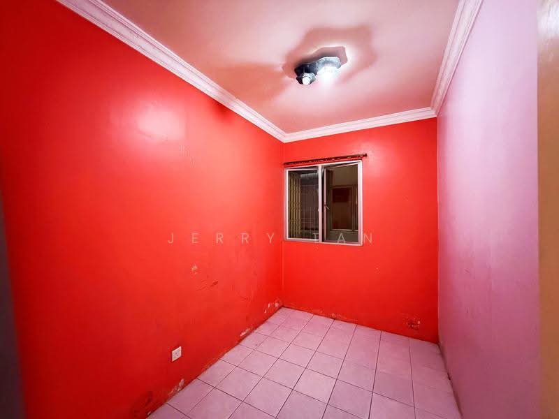 Pangsapuri untuk Disewa di Relau Vista Apartment - Jerry Tan - Interior - PropertyGuru.com.my
