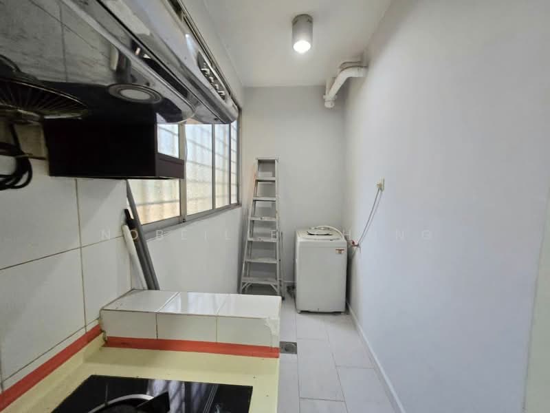 Apartment for Sale at Starville - Nobeille Chung - Kitchen - PropertyGuru.com.my