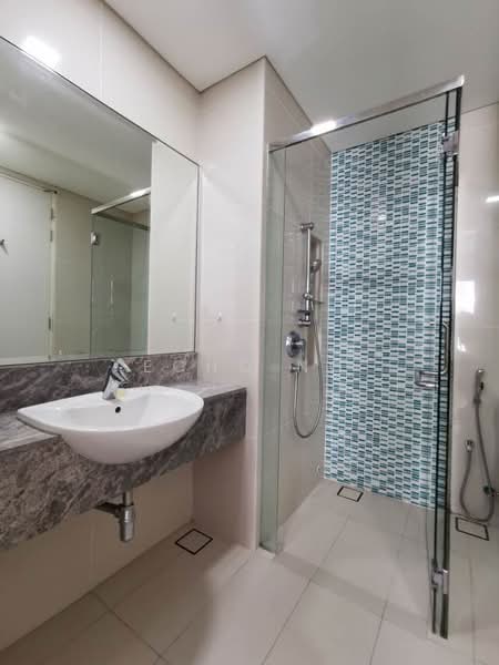 Kondominium untuk Dijual di The Westside Two - Echo Ng - Bathroom - PropertyGuru.com.my