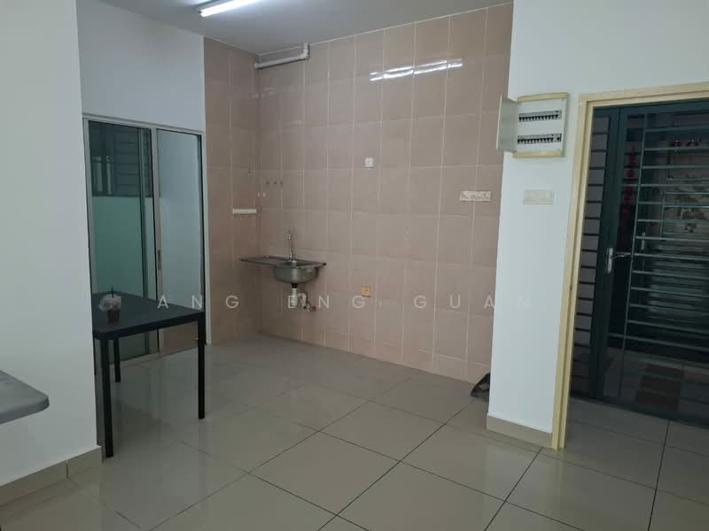 Kediaman Servis untuk Disewa di OUG Parklane - Ang Eng Guan - Kitchen - PropertyGuru.com.my