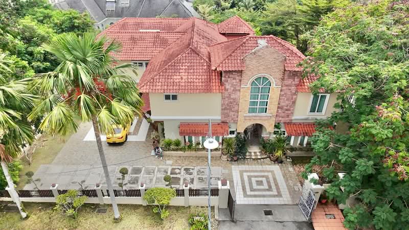 Bungalow House for Sale in Saujana Impian (Kajang) - Adzura Zamedin - Exterior - PropertyGuru.com.my