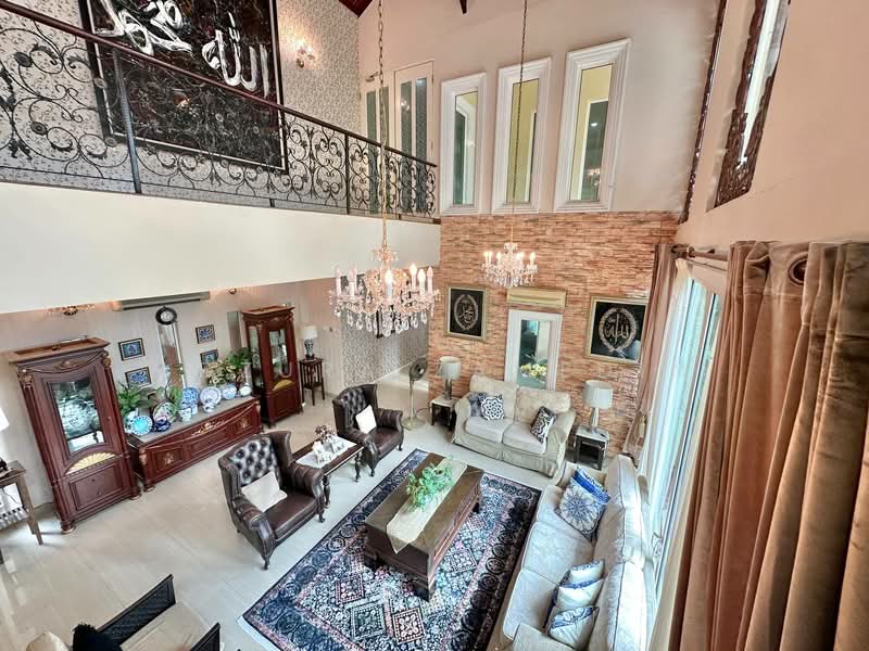 Bungalow House for Sale in Saujana Impian (Kajang) - Adzura Zamedin - Living Room - PropertyGuru.com.my