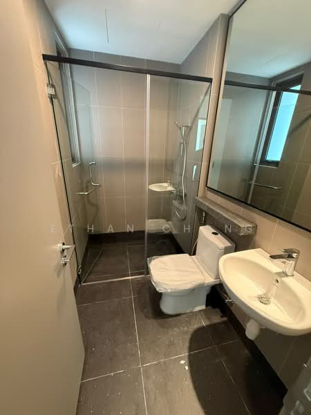 Condominium for Sale at THE VUE @ MONTEREZ - Ethan Chong - Bathroom - PropertyGuru.com.my