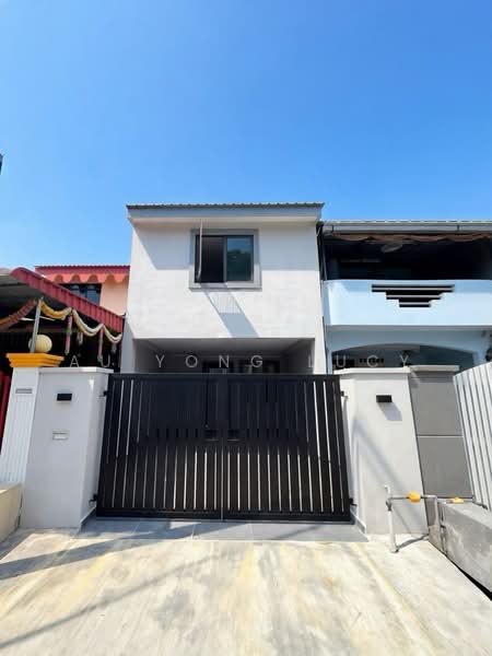 Rumah Teres 2-Tingkat untuk Dijual di Taman Daya (Johor Bahru) - Au Yong Lucy - Exterior - PropertyGuru.com.my