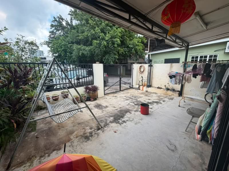 Rumah Teres 1-Tingkat untuk Dijual di Kepong Baru (Kepong) - Zheng Hong Tan - Exterior - PropertyGuru.com.my