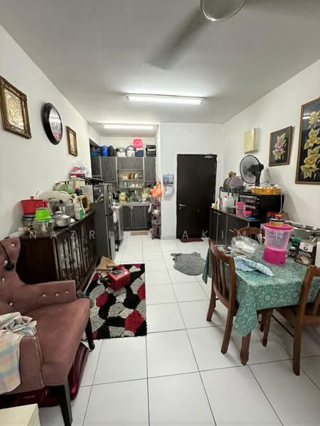 Service Residence for Sale at Amara - Nazrin Hakimin - Kitchen - PropertyGuru.com.my