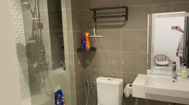 Kediaman Servis untuk Disewa di Quill Residence - Jaden Chai - Bathroom - PropertyGuru.com.my